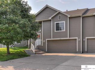 16211 Camden Ave, Omaha, NE 68116