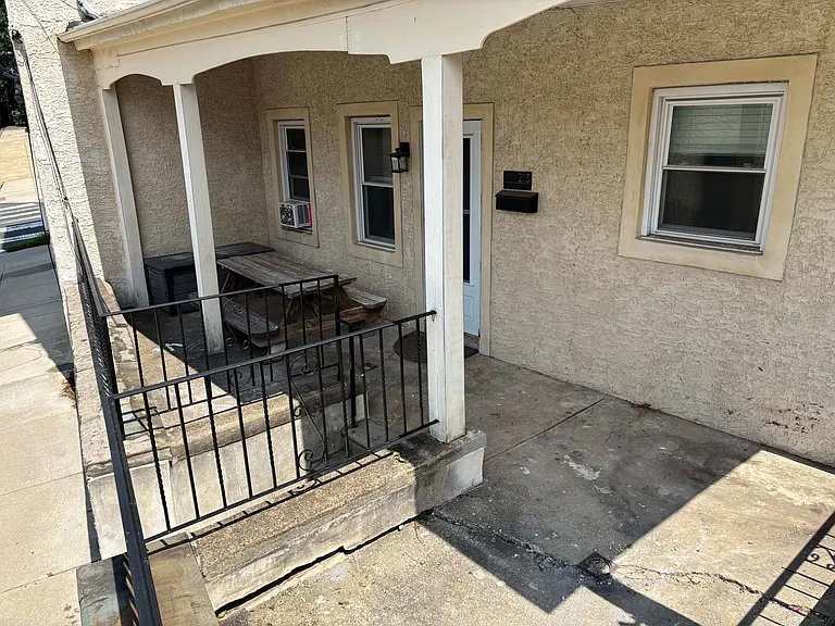 213 Green Ln — Photo 27