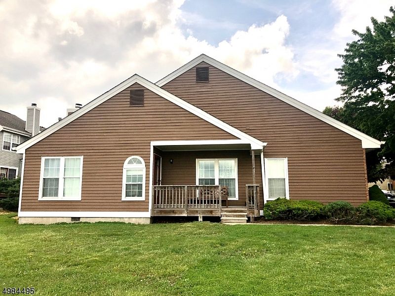 1st image of 211 Cerrutti Ct
