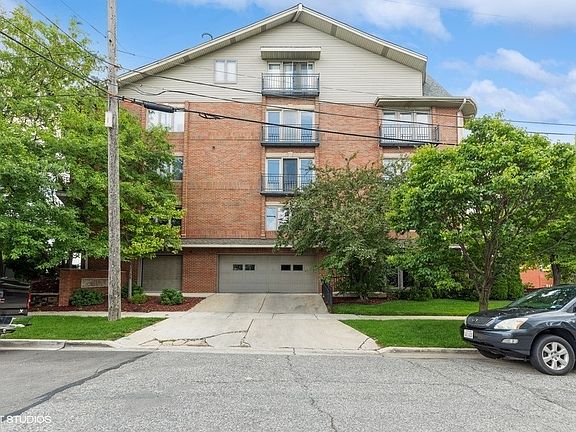 2nd image of 9201 S Kenton Ave #2-B