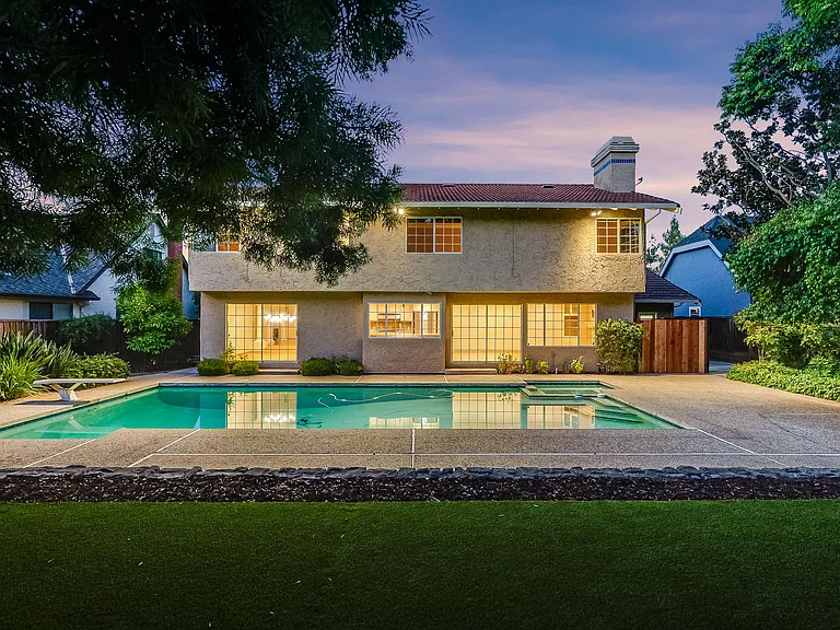 7175 Cahen Dr — Photo 32