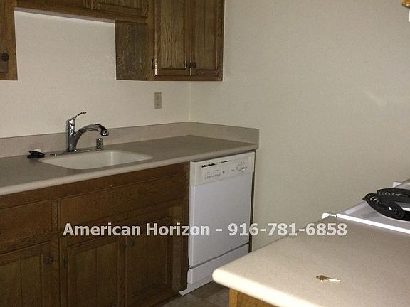4th image of 339 Montrose Dr
