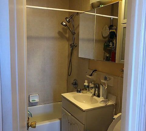 4th image of 2315 Gerritsen Ave #3A