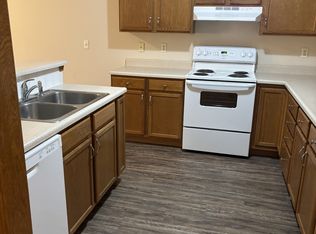 7612 W Cornelison Cir, Wichita, KS 67212