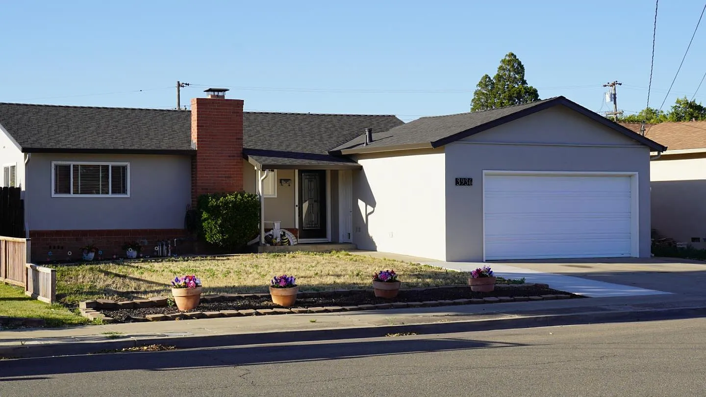 3936 Yale Way photo 1