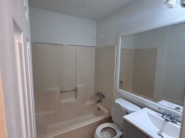 528 Fort St