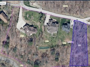 9 Joplin Pl, South Charleston, WV 25303