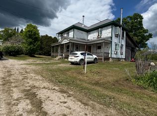 1233 Kingston Line, Lanark Highlands, ON K0H2B0