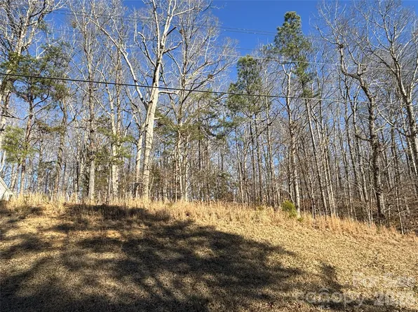 211 Sleepy Hollow Ln, Mount Gilead, NC 27306
