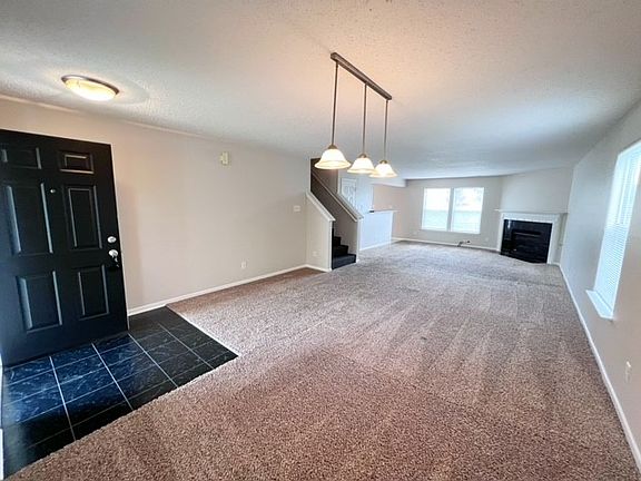 5514FloatingLeafLivingRoom_07302022