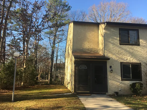 18 Stratton Ct #18, Galloway, NJ 08205