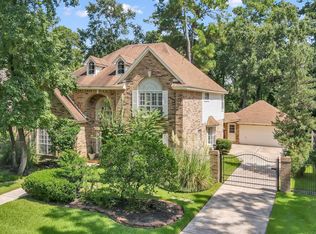 22 Pebble Hollow Ct, Spring, TX 77381
