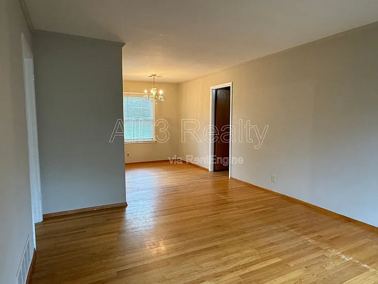 3390 Arborfield Rd — Photo 6