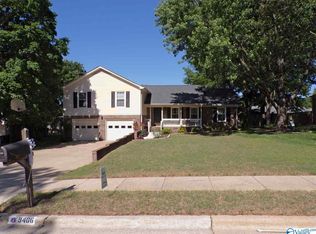 9406 Hartwick Cir SE, Huntsville, AL 35803