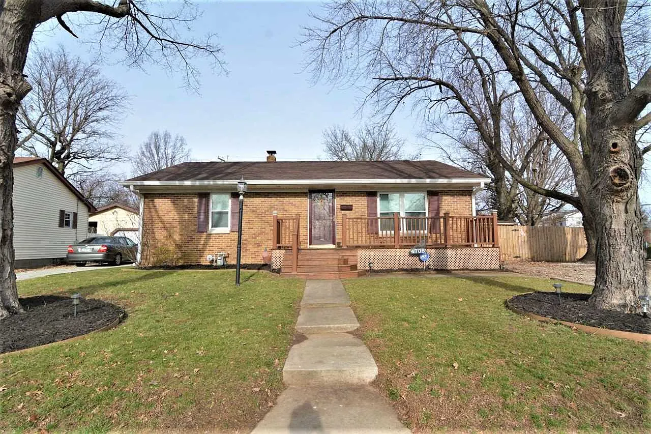 4708 Sweetser Ave photo 1
