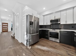 809C NW 52nd St, Seattle, WA 98107