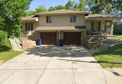 4874 Robin Dr Photo 1