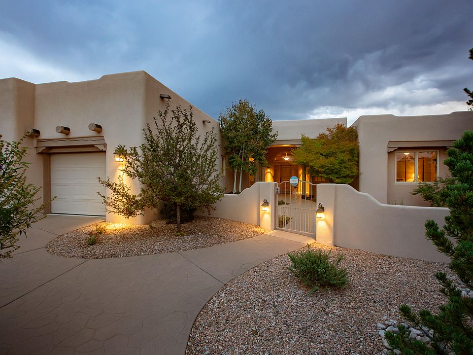 1st image of 13108 Canyon Edge Trl NE