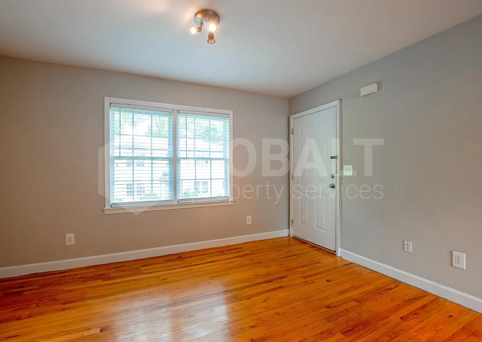1 bed, 1.0 bath, 600 sqft, $1,195 — Photo 3