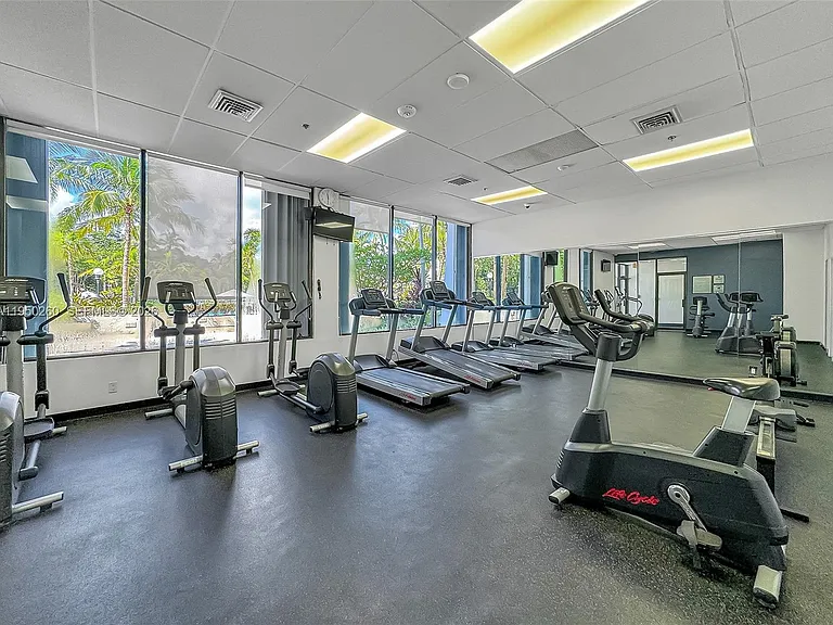 100 Bayview Dr #408 — Photo 45