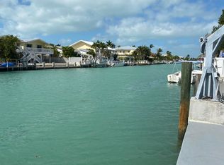 431 9th St, Key Colony Beach, FL 33051