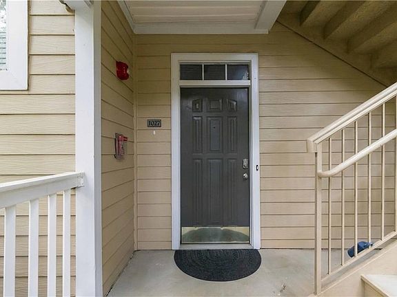 4th image of 1027 Whitshire Way #1027