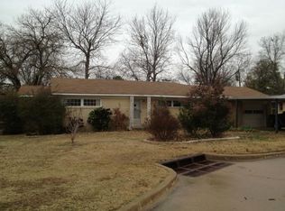 1006 Circle Dr, Ardmore, OK 73401
