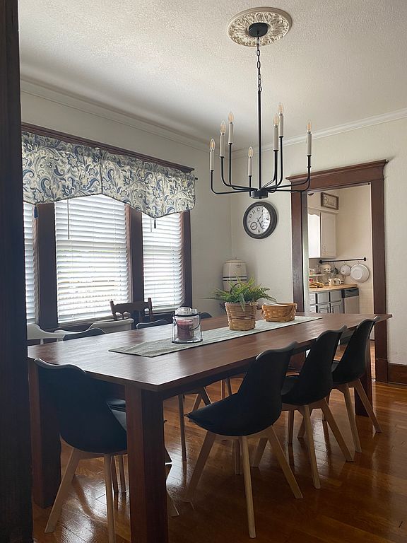 Real estate listing image