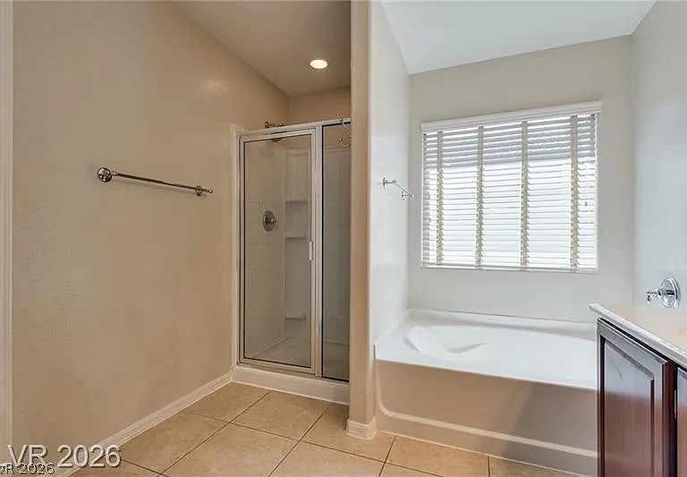 11824 Orense Dr — Photo 12
