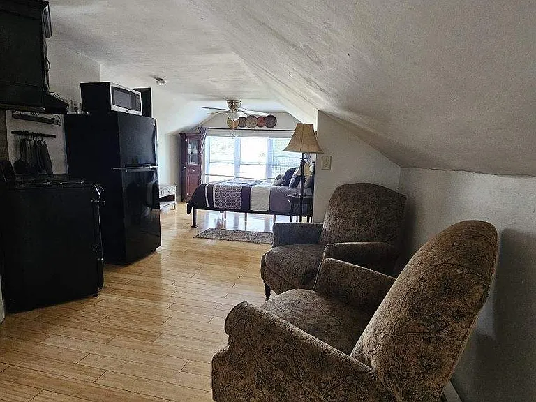 472 Prairie Ave #3 — Photo 6