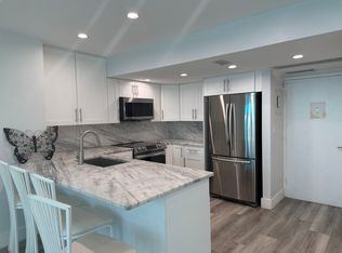 3180 S Ocean Dr, Hallandale Beach, FL 33009