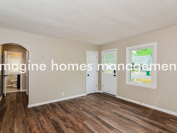 2nd image of 7516 Bryant Ave S