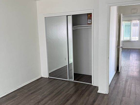 2nd image of 1466 S Shenandoah St APT 2
