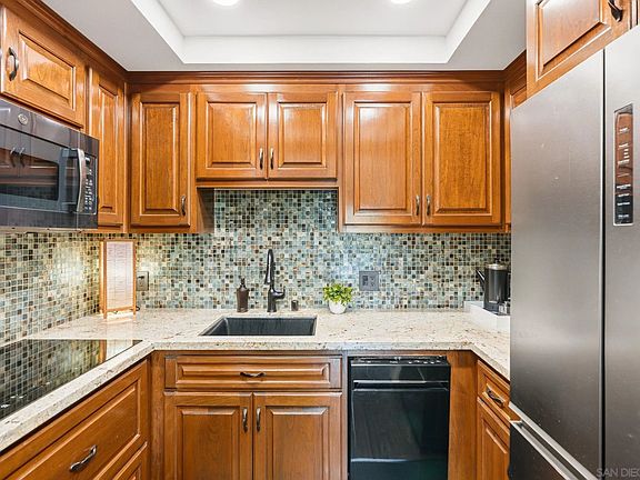 4th image of 1664 Circa Del Lago Unit E104