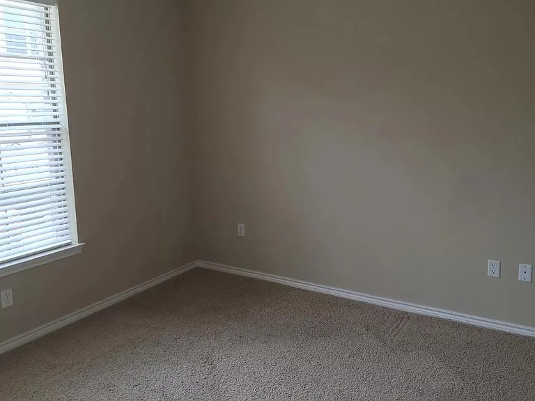 351 George Bush Dr E — Photo 8