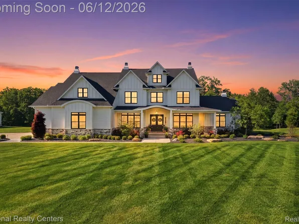 2853 Seven Mile Rd, South Lyon, MI 48178