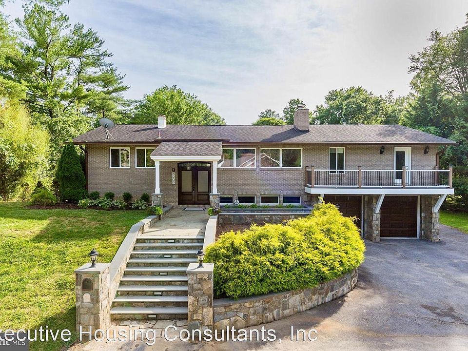 1st image of 8209 Stone Trail Dr