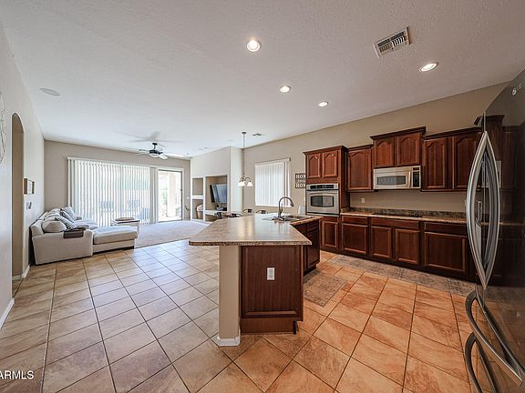 5th image of 10465 E KNOWLES Avenue