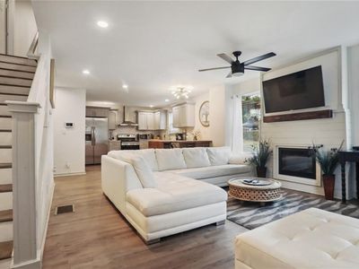 719 Florence Pl NW, Atlanta, GA, 30318