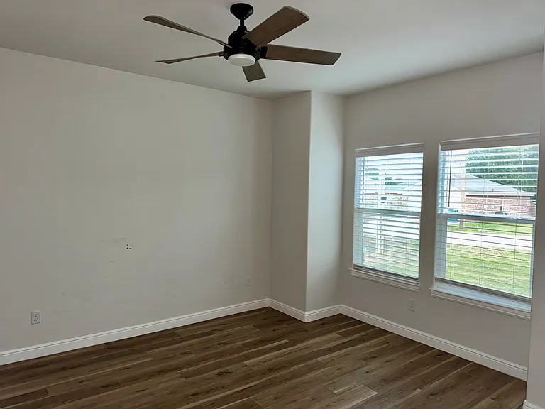 2817 Steepleridge Cir — Photo 8