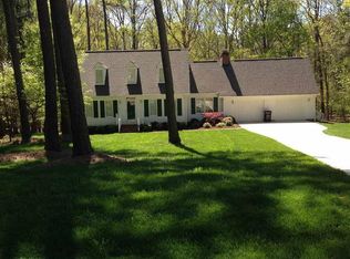 10609 Hanarry Ct, Raleigh, NC 27614