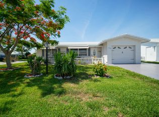 1902 SW 16th Ave, Boynton Beach, FL 33426