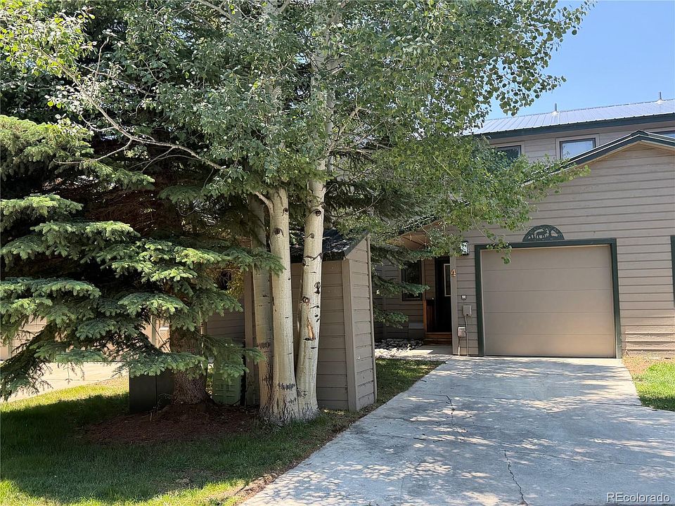 2nd image of 611 Shoreline Lane #4
