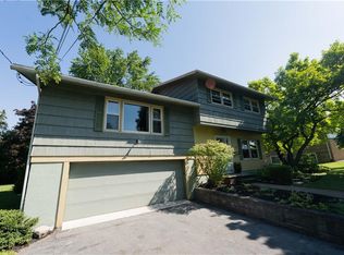 2 Northridge Rd, Syracuse, NY 13214