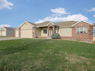 4700 Maddie St, Lincoln, NE 68527