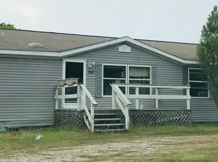 342 6th St, Eastlake, MI 49626