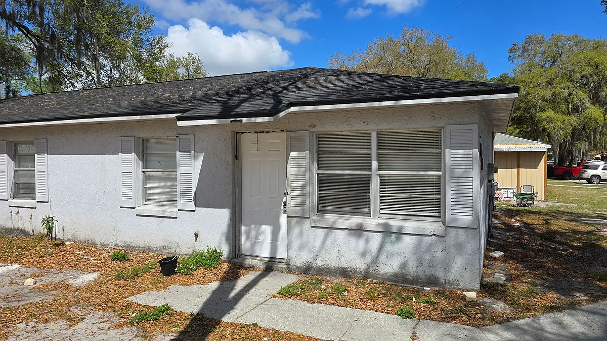 Building Photo - 1023 Birchwood Ct #1