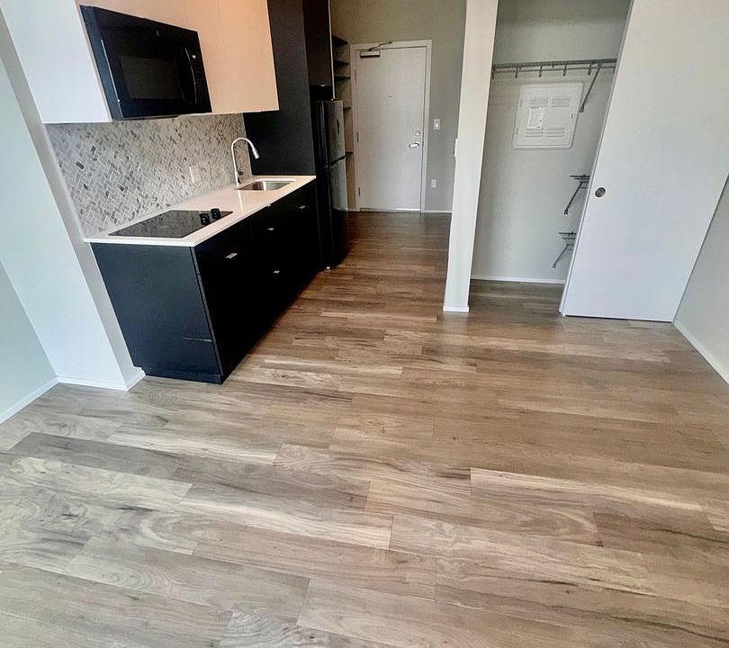 1st image of 6726 Greenwood Ave N #739