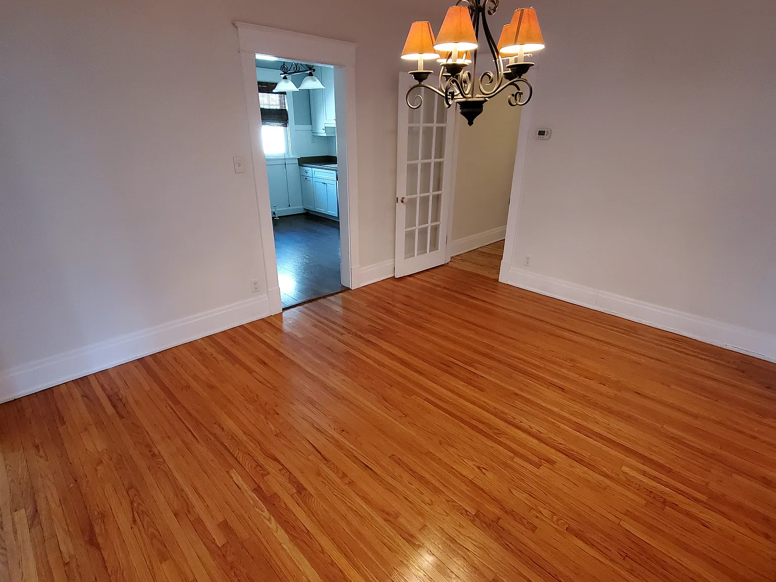 3 bed, 1350 sqft, $1,800 — Photo 4