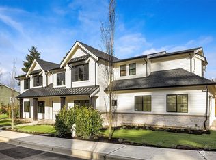 7910 SE 72nd Pl, Mercer Island, WA 98040